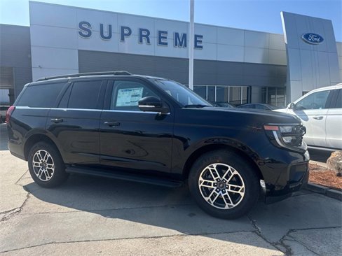 New 2025 Ford Expedition Active image 1