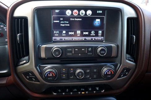 Used 2019 Chevrolet Silverado 2500 High Country w/ Duramax Plus Package image 10