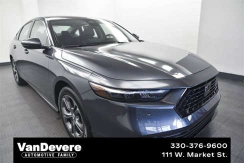 Used 2025 Honda Accord EX-L image 1
