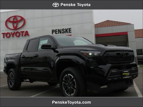 New 2025 Toyota Tacoma TRD Sport image 1