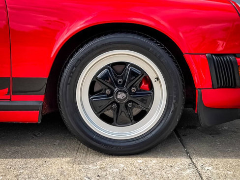 Used 1987 Porsche 911 Carrera image 15