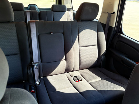 Used 2013 Chevrolet Suburban LS w/ Convenience Package 1 image 17