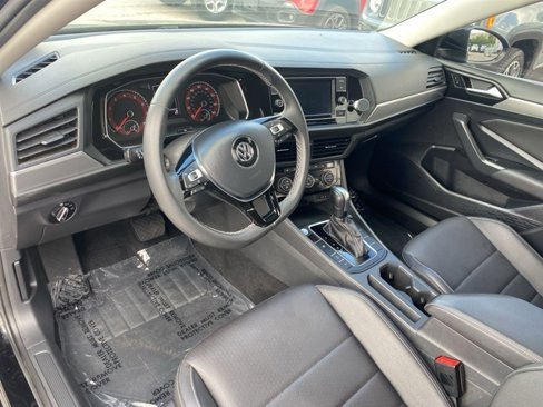 Used 2021 Volkswagen Jetta SE image 8