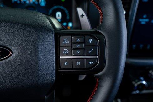 Used 2025 Ford F150 Raptor image 46