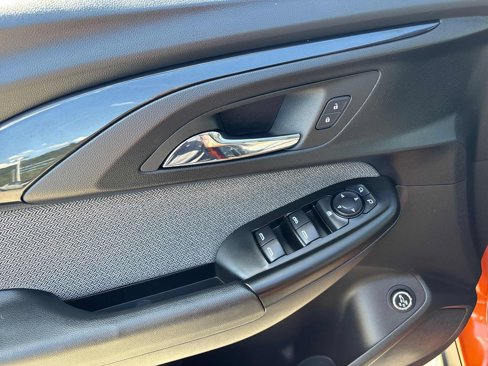 Used 2022 Chevrolet TrailBlazer LT w/ Sun and Liftgate Package image 15