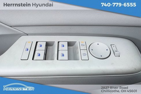 Certified 2024 Hyundai Kona Limited image 16