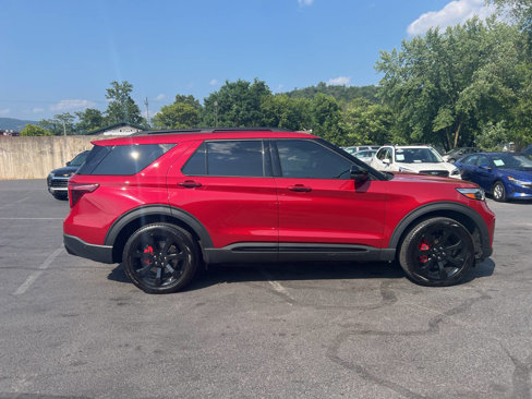Used 2022 Ford Explorer ST w/ Equipment Group 401A image 2