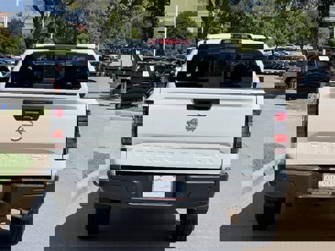 New 2026 Nissan Frontier S image 5