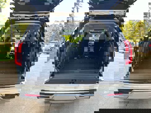 New 2025 Ford Expedition Max Platinum image 23