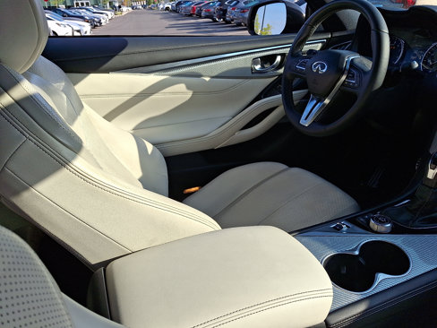 Used 2018 INFINITI Q60 3.0t Sport w/ Sensory Package 3.0T Sport image 14
