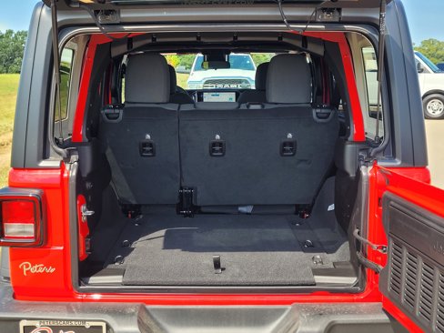 New 2025 Jeep Wrangler Sport S image 7