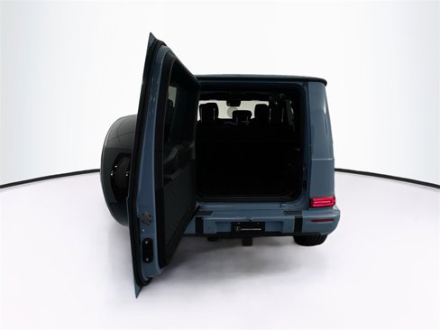 Used 2025 Mercedes-Benz G 550 image 28