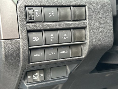 New 2025 Toyota Tacoma TRD Off-Road image 21