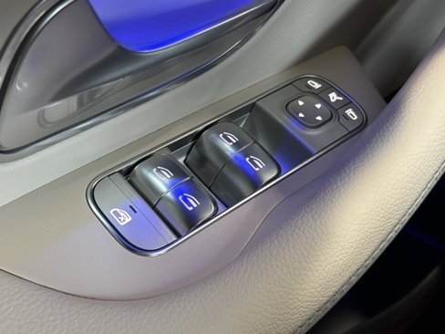 New 2026 Mercedes-Benz GLS 450 4MATIC image 25