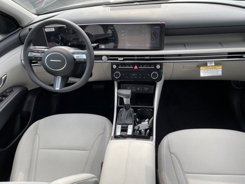 New 2025 Hyundai Tucson SEL image 7