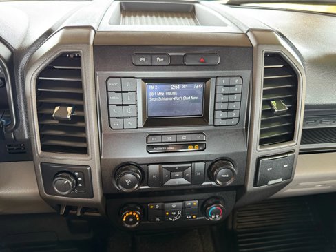 Used 2022 Ford F250 XL w/ Power Equipment Group image 14