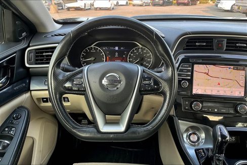 Used 2021 Nissan Maxima Platinum w/ Sport Mat Group image 5