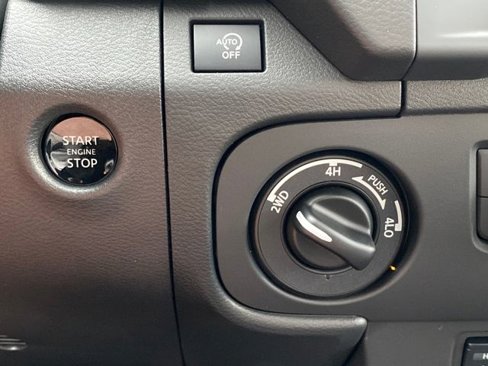 New 2026 Nissan Frontier SV image 19