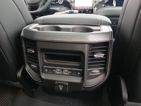 New 2026 RAM 1500 Rebel image 32