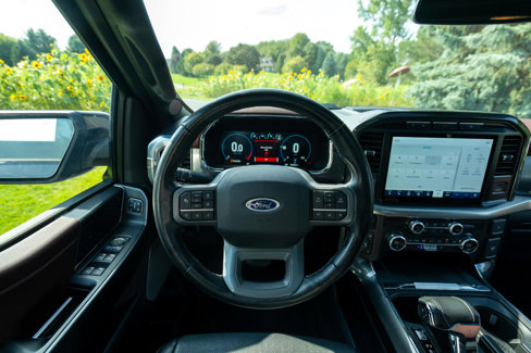 Used 2021 Ford F150 Lariat w/ Equipment Group 502A High image 14