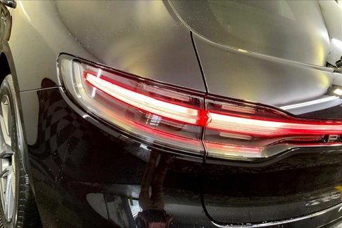 New 2026 Porsche Macan Turbo image 18
