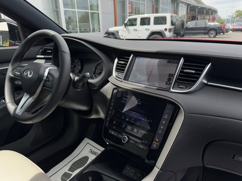 Used 2025 INFINITI QX55 Sensory w/ Lighting Package image 36
