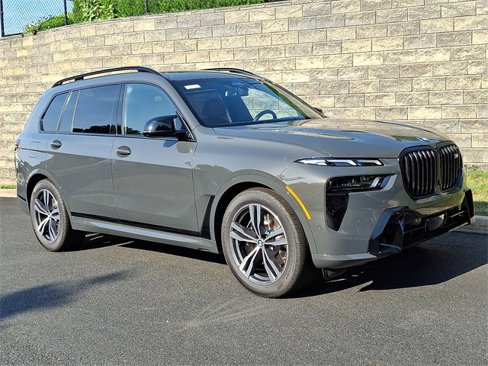 New 2026 BMW X7 M60i w/ Executive Package image 1