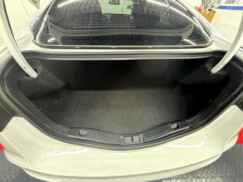 Used 2019 Ford Fusion SEL image 12