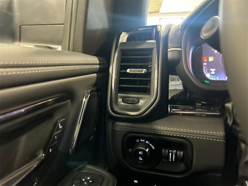 New 2026 RAM 1500 Limited image 18