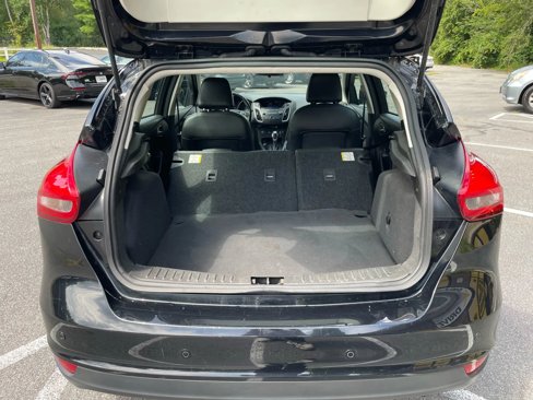 Used 2016 Ford Focus SE w/ Equipment Group 201A image 39