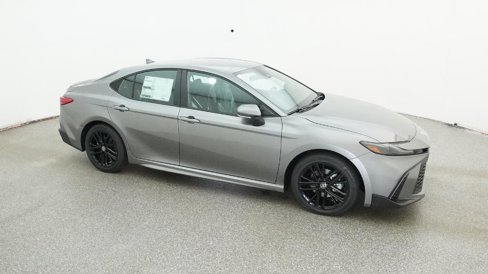 New 2026 Toyota Camry SE image 12