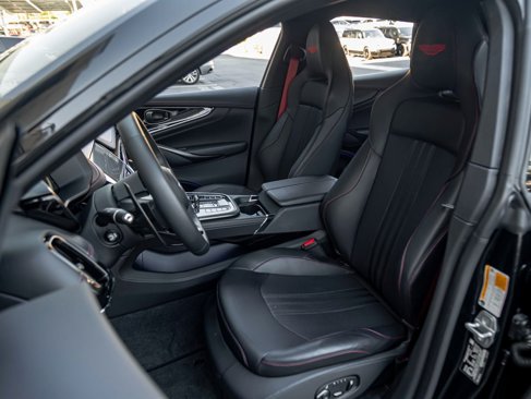 Used 2025 Aston Martin DBX 707 image 12