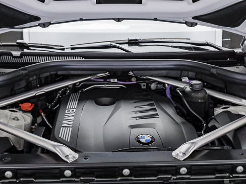 New 2026 BMW X5 sDrive40i w/ M Sport Package image 28