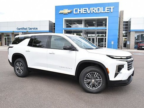 New 2026 Chevrolet Traverse LT w/ LPO, Floor Liner Package image 1