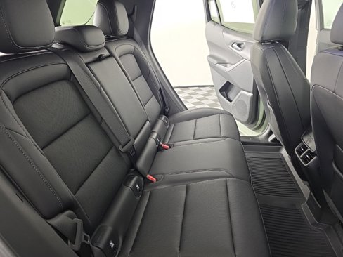 New 2026 Chevrolet Equinox LT w/ Convenience Package II image 35