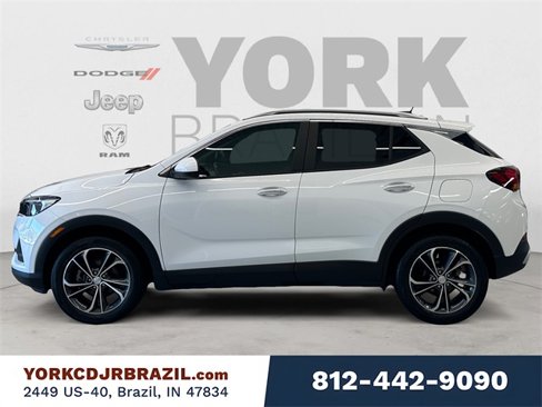 Used 2023 Buick Encore GX Select image 2
