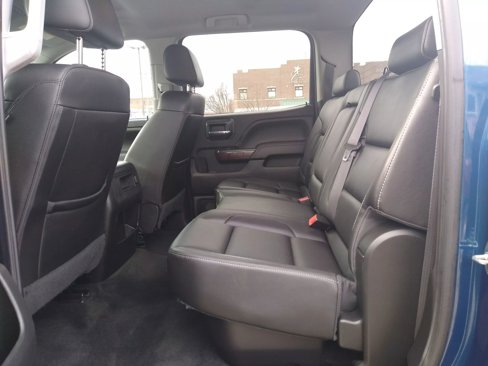 Used 2016 GMC Sierra 2500 SLT w/ Duramax Plus Package image 10