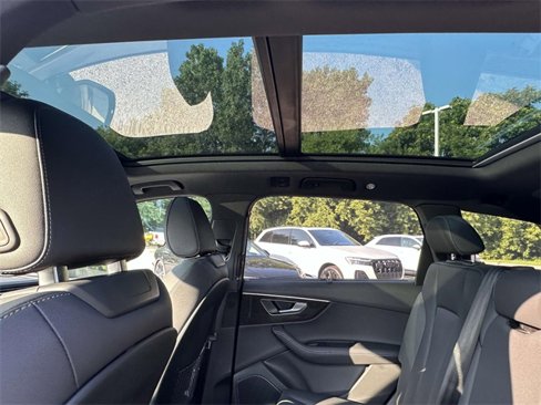 New 2025 Audi Q7 3.0T Premium Plus image 7