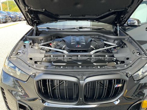New 2026 BMW X5 M60i image 16