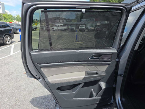 Used 2022 Volkswagen Atlas SE image 15