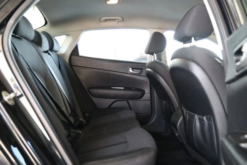 Used 2018 Kia Optima LX image 12