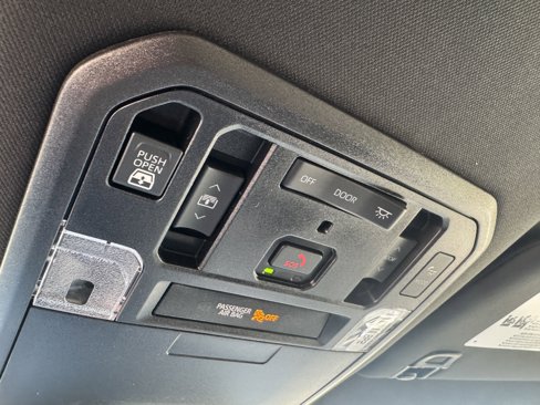 New 2025 Toyota Tundra Platinum image 35