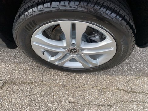 Used 2019 Mercedes-Benz GLA 250 4MATIC image 35