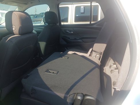 Used 2021 Chevrolet Traverse LS image 6