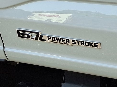 New 2025 Ford F450 XLT w/ XLT Value Package image 10