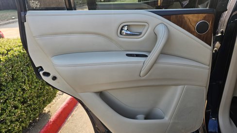Used 2019 INFINITI QX80 Luxe w/ 22" Wheel Package image 25