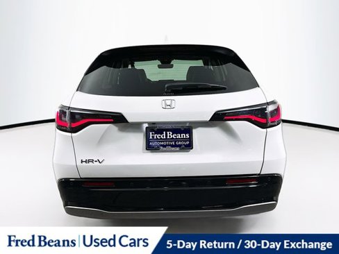 Used 2024 Honda HR-V EX-L image 6