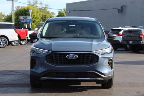 New 2026 Ford Escape Active image 2