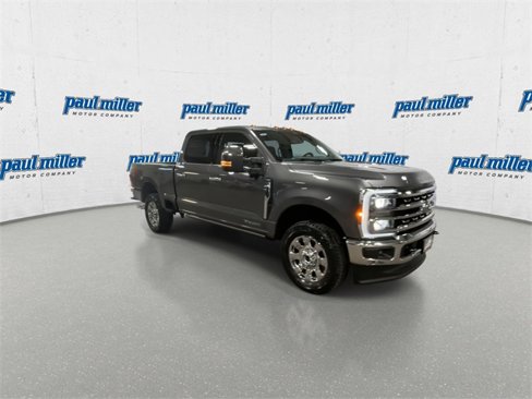New 2025 Ford F250 Lariat w/ Lariat Ultimate Package image 2