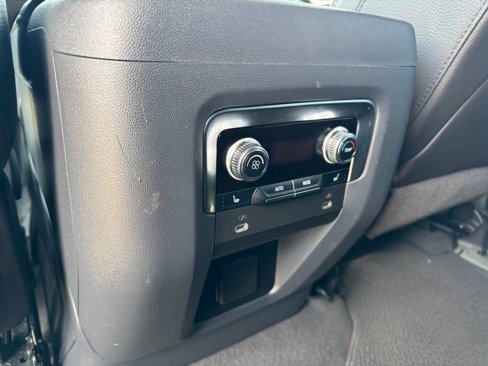 Used 2022 GMC Yukon Denali image 20